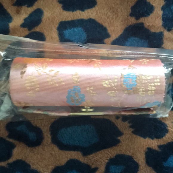 Lipstick case - Picture 2 of 3